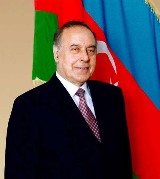 Heydər Əliyev