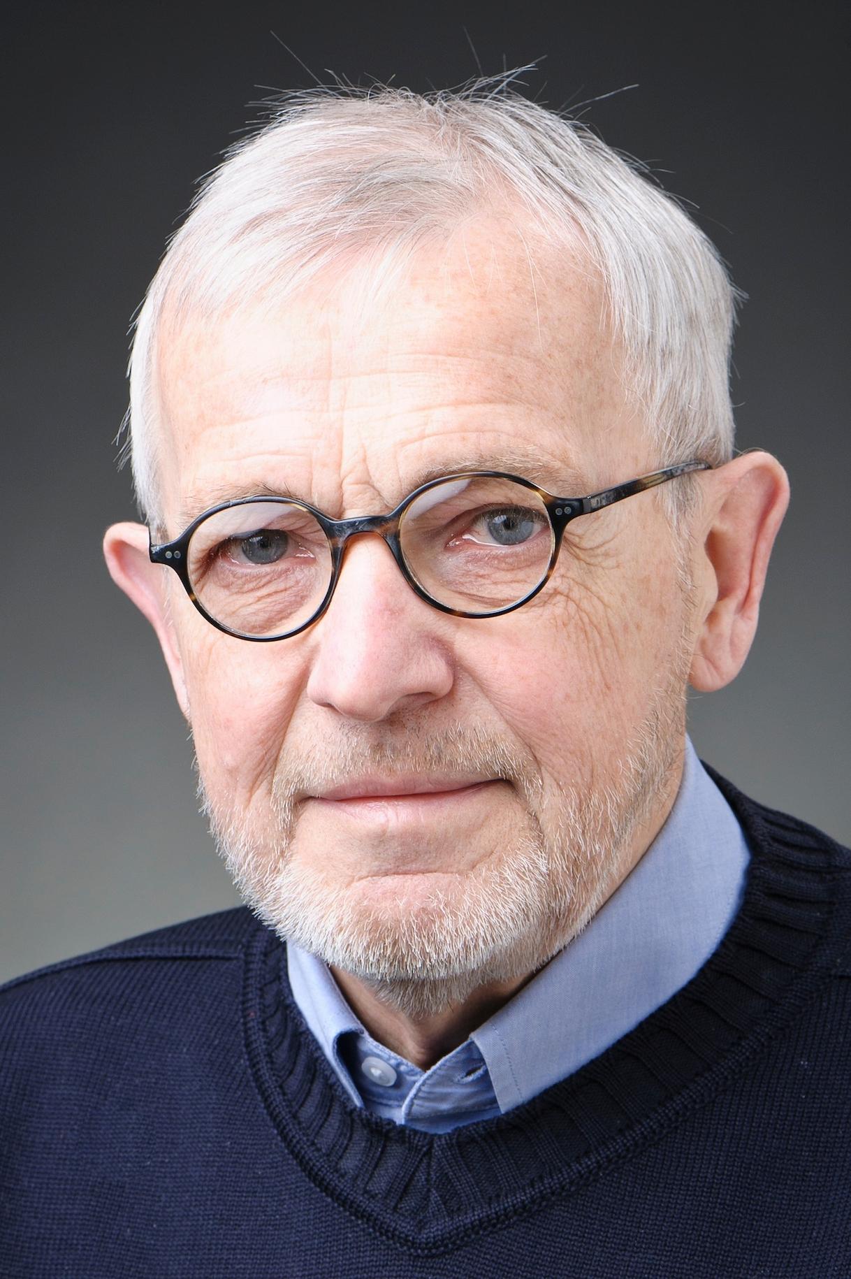 Frensis Halzen (Francis Halzen)