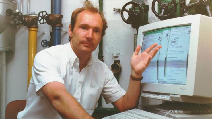 Tim Berners-Linin ixtirası: Ümumdünya hörümçək toru (World Wide Web)